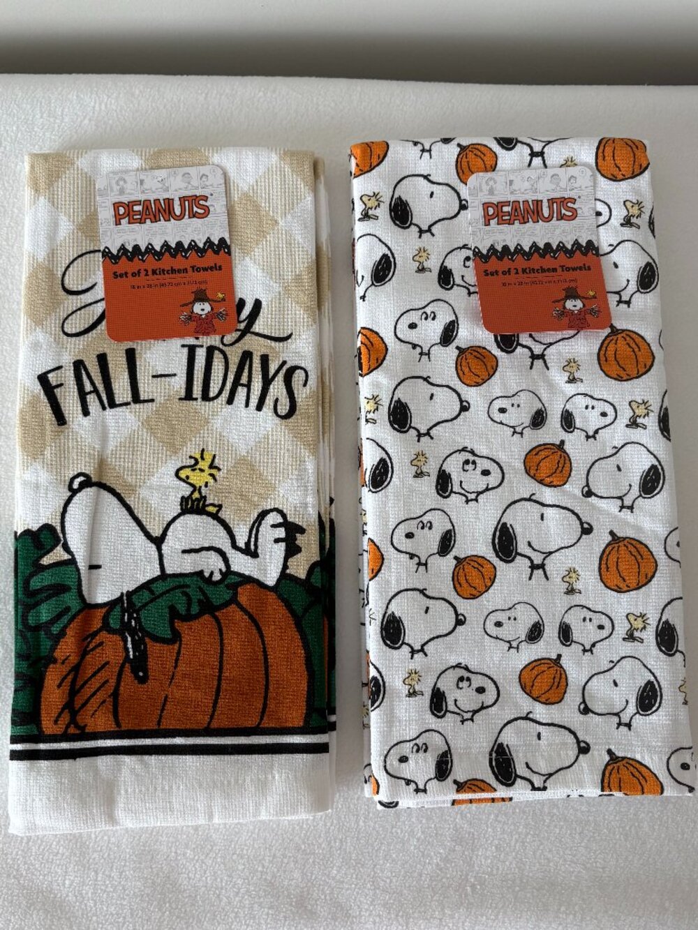 NWT - Peanuts Snoopy Happy Fall-idays and Pumpkin Kitchen Towels - Set of 4
